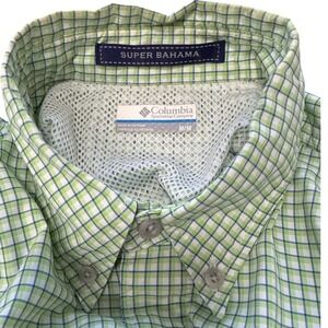 Columbia PFG Super Bahama Mens Green Plaid Fishing Shirt Short Sleeve Medium